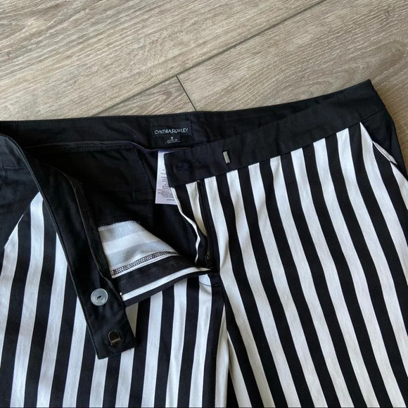 Cynthia Rowley Black White Striped Two Tunes  Stretchy Cropped Pants - Picture 10 of 12